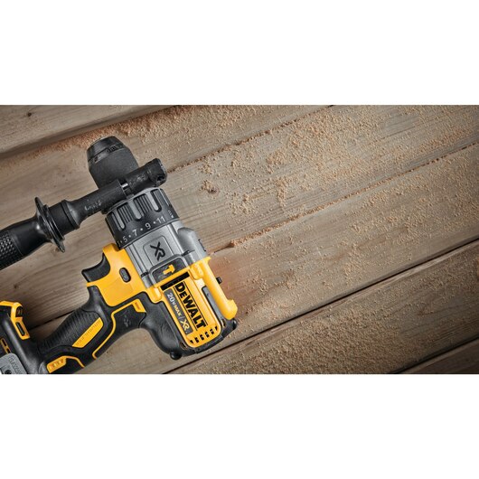 DEWALT DCK299P2, 20V MAX Brushless 2-Tool Combo Kit 5.0 Ah (Hammerdrill, Impact)