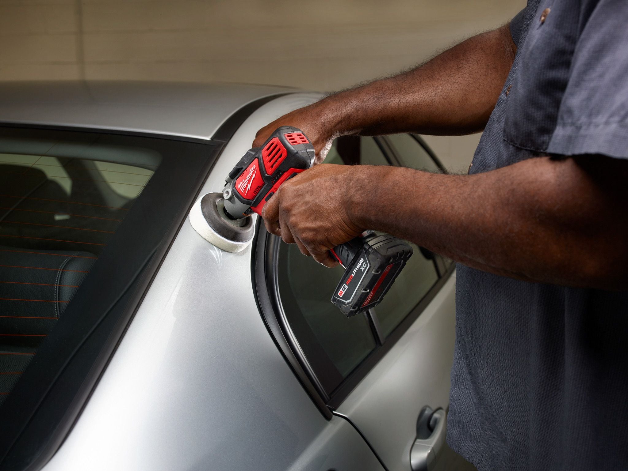 Milwaukee 2438-20, M12 Spot Polisher (Tool Only)