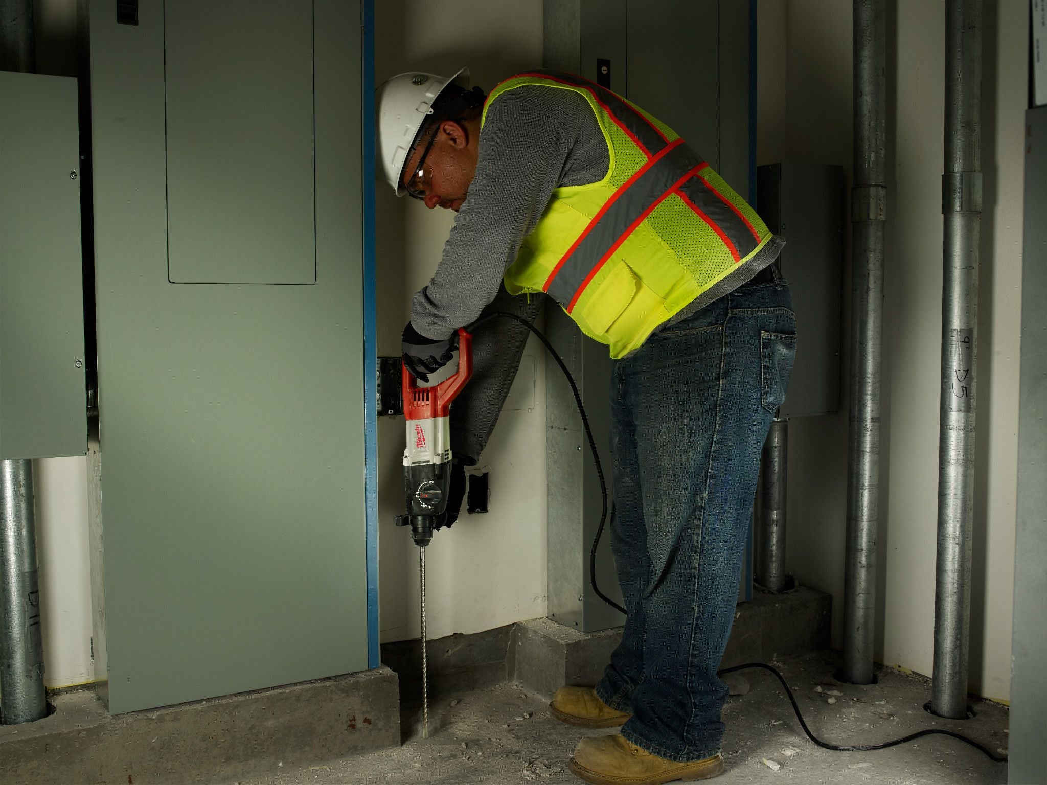 Milwaukee 5262-21, Milwaukee 1" Sds Plus D-Handle Rotary Hammer Kit