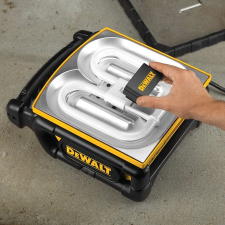DEWALT DC020, Cordless/Corded Area Light