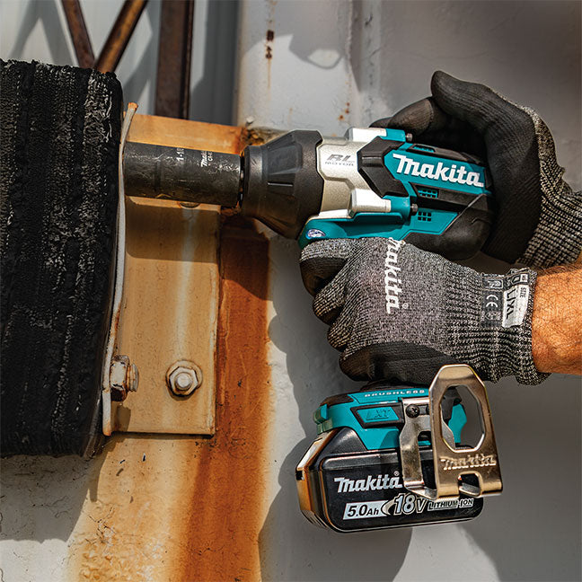 Makita DTW1004Z, 18V LXT Brushless High Torque 1/2" Impact Wrench (Tool Only)