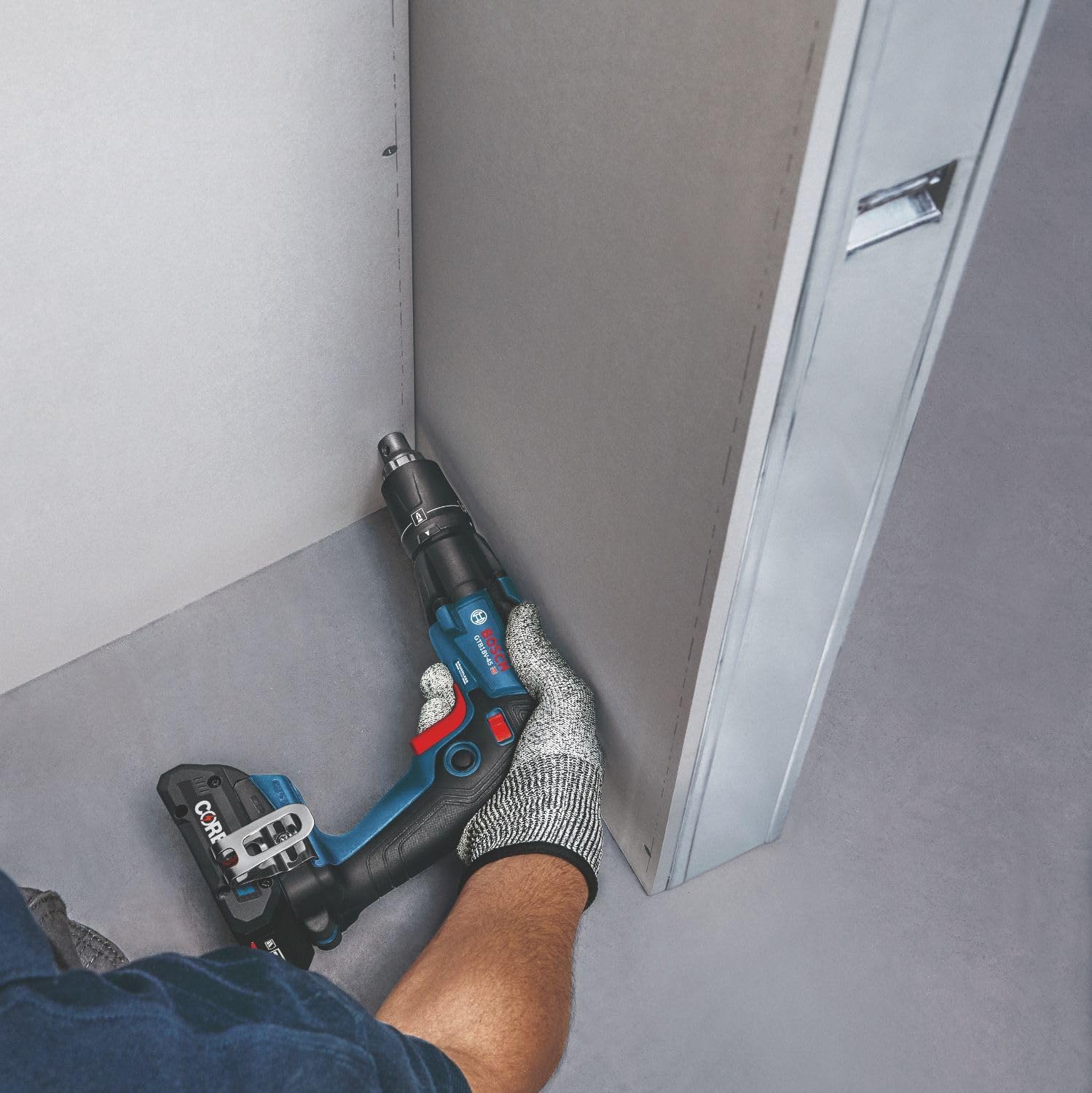 BOSCH GTB18V-45B15, 18V Brushless Screwgun Kit w/ (1) 4.0 Ah CORE Compact Battery