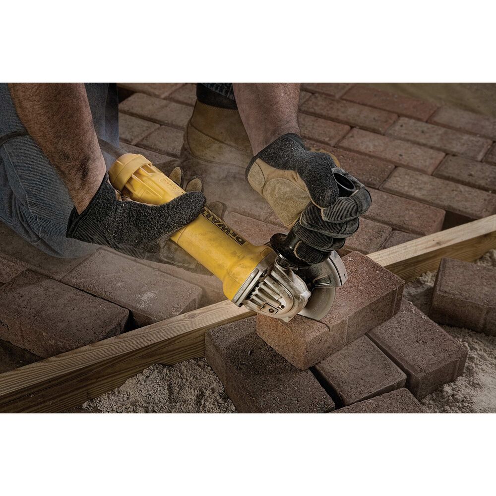 DEWALT DWE402, 4-1/2'' (115mm) Small Angle Grinder