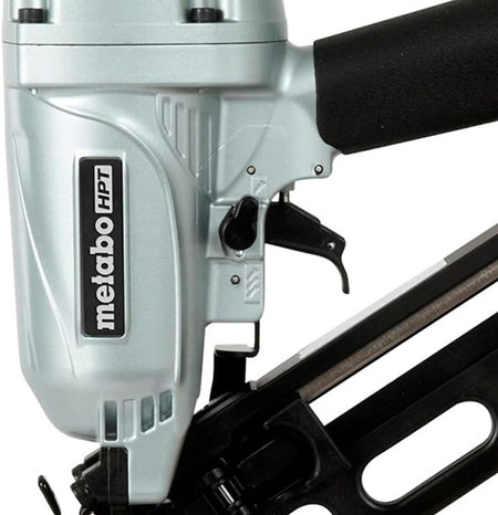 Metabo HPT NT65MA4, 2-1/2" 15ga Angled Finish Nailer with Air Duster