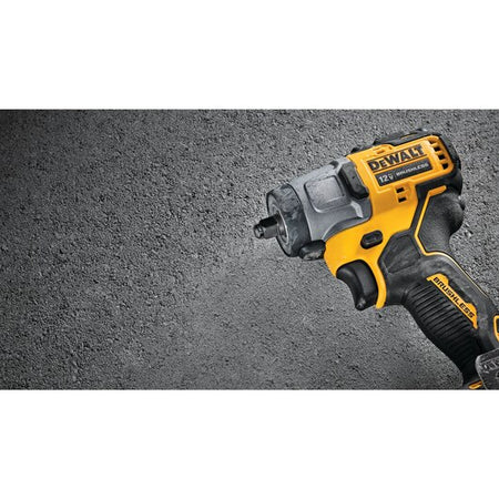 DEWALT DCF902F2, XTREME 12V MAX Brushless 3/8'' Impact Wrench Kit