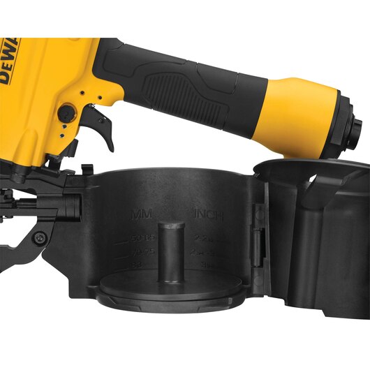 DEWALT DWF83C,  15° WIRE WELD COIL FRAMING NAILER