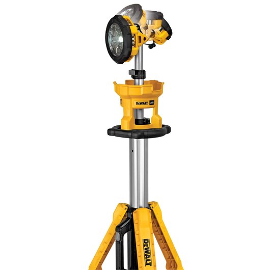 DEWALT DCL079R1, 20V MAX Cordless Tripod Light (Kit)