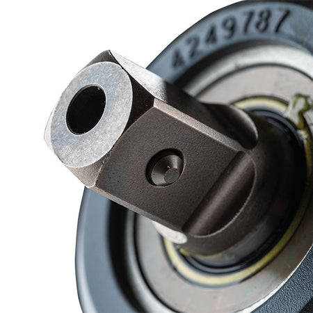 Makita DTW1004Z, 18V LXT Brushless High Torque 1/2" Impact Wrench (Tool Only)