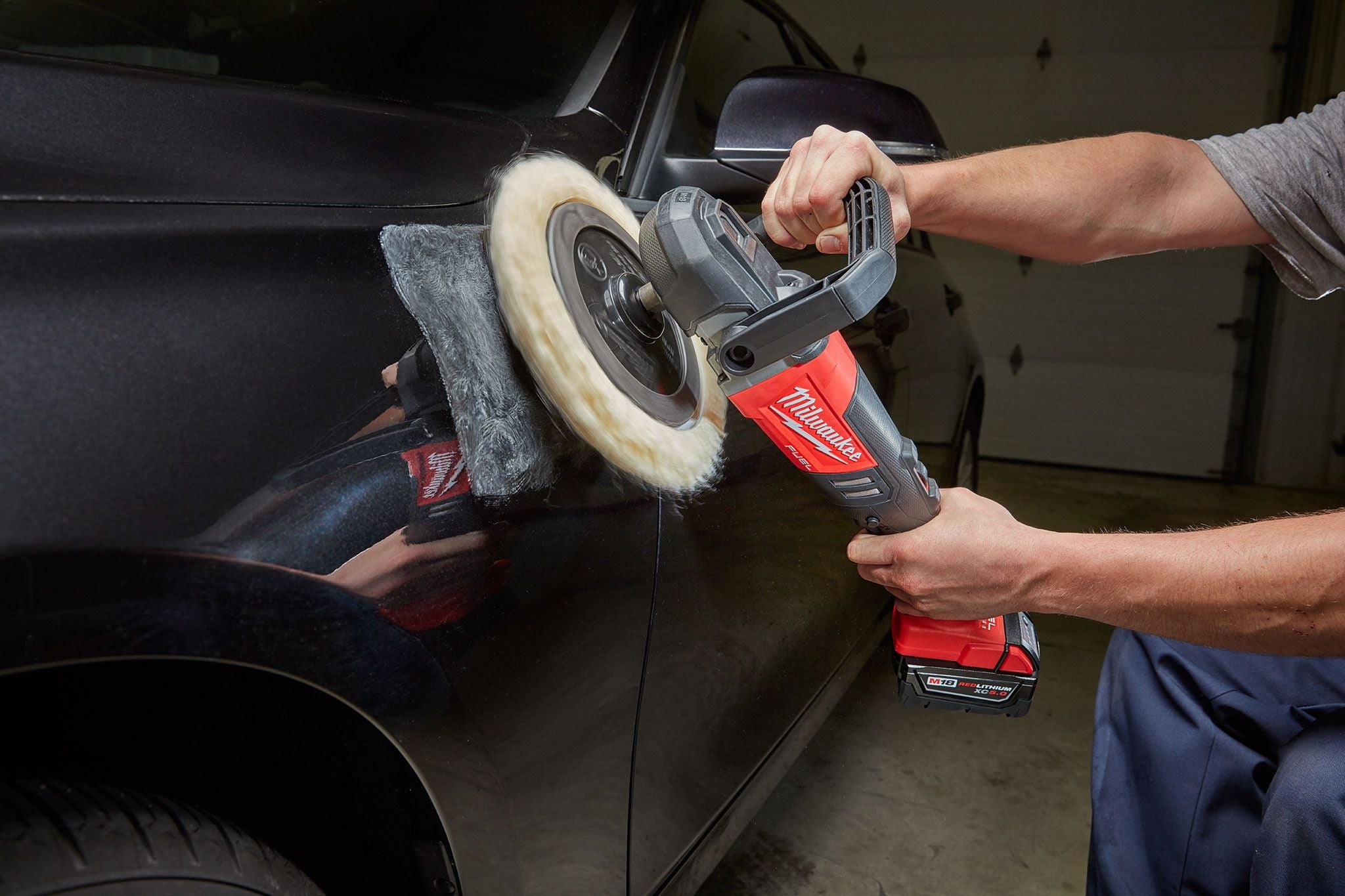 Milwaukee 2738-20, M18 FUEL 7" Variable Speed Polisher (Tool Only)