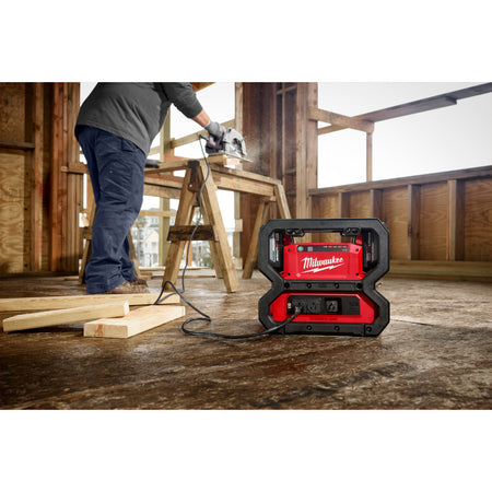 Milwaukee 2845-20, M18™ CARRY-ON™ 3600W/1800W Power Supply