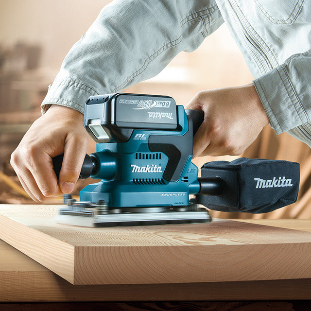 Makita DBO380Z, 18V LXT Brushless Cordless 1/3 Sheet Finishing Sander