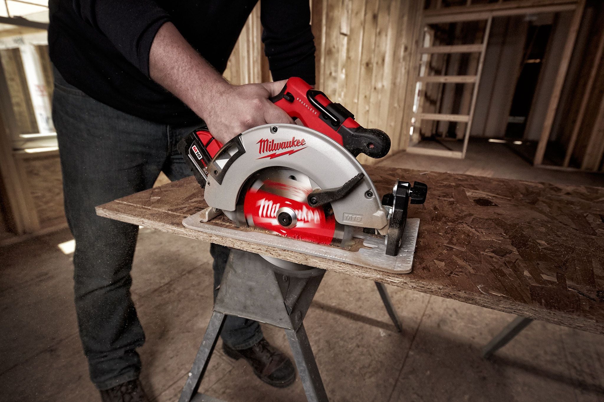 Milwaukee 2631-20, 7-1/4" M18 Brushless Circular Saw (Tool Only)