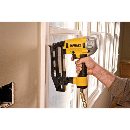 DEWALT DWFP71917, 16 GA Precision Point Finish Nailer