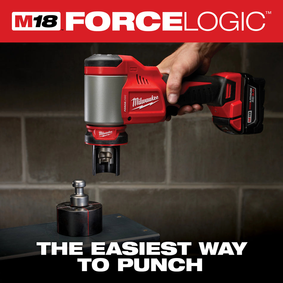 Milwaukee 2676-22, M18™ FORCE LOGIC™ 10T Knockout Tool 1/2" - 2" Kit