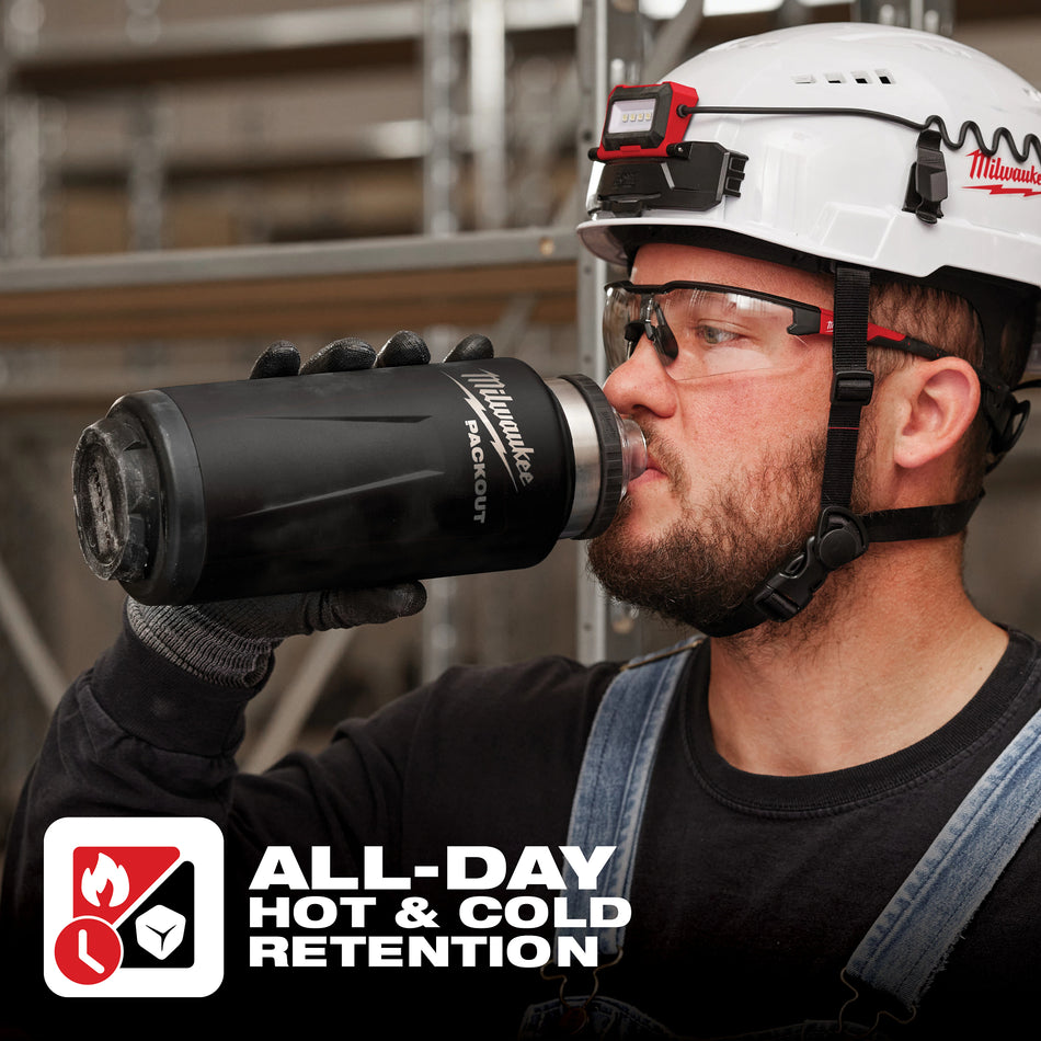 Milwaukee 48-22-8397B, PACKOUT™ 36oz Insulated Bottle with Chug Lid Black