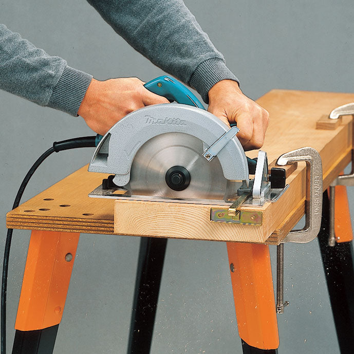 Makita 5007FAK, 7-1/4" Circular Saw with LED, Brake & Case