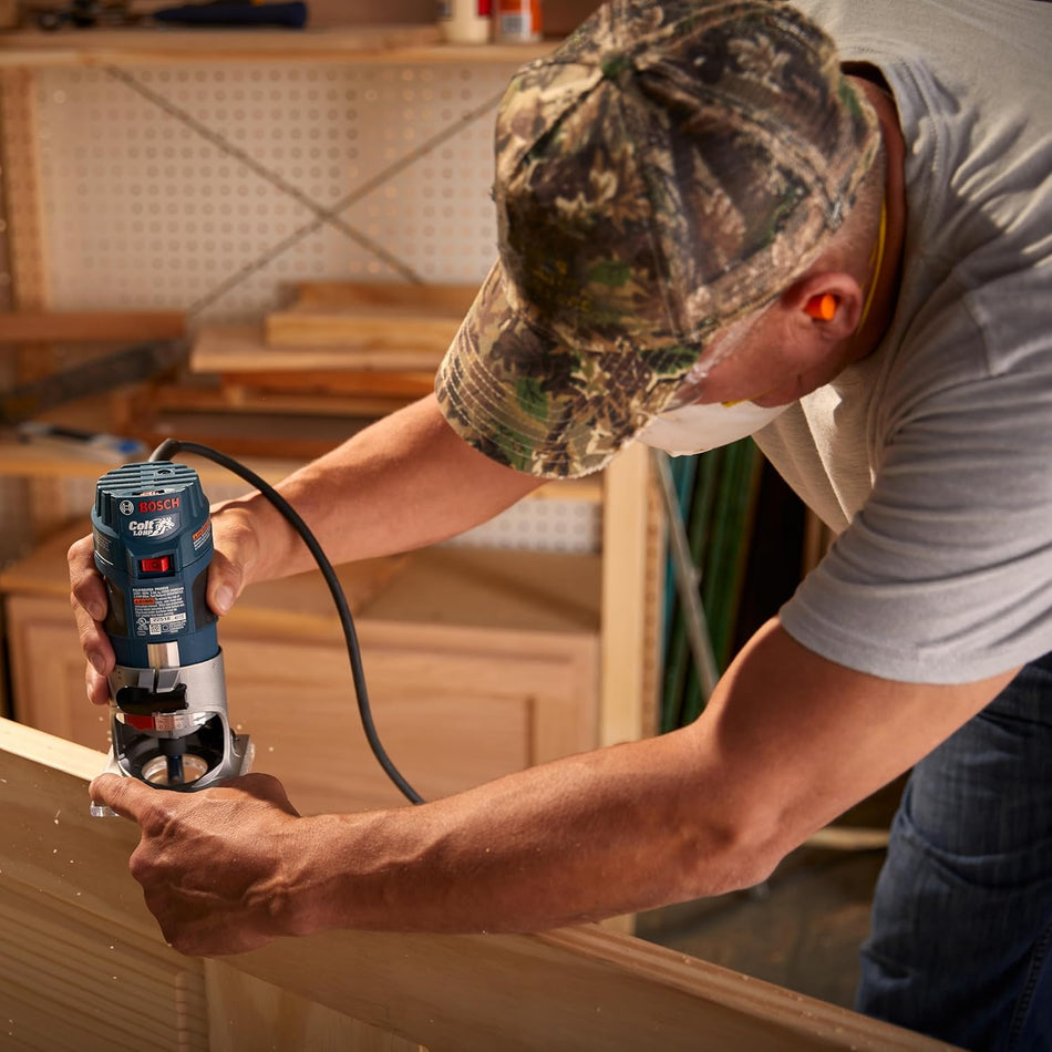 BOSCH PR20EVS, Colt 1-Horsepower 5.6 Amp Electronic Variable-Speed Palm Router