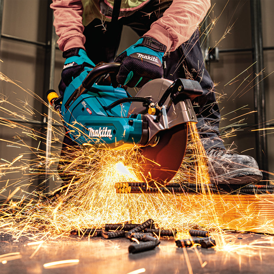 Makita CE003GL201, 40Vmax XGT Brushless 9" Power Cutter, 8.0Ah x2Kit