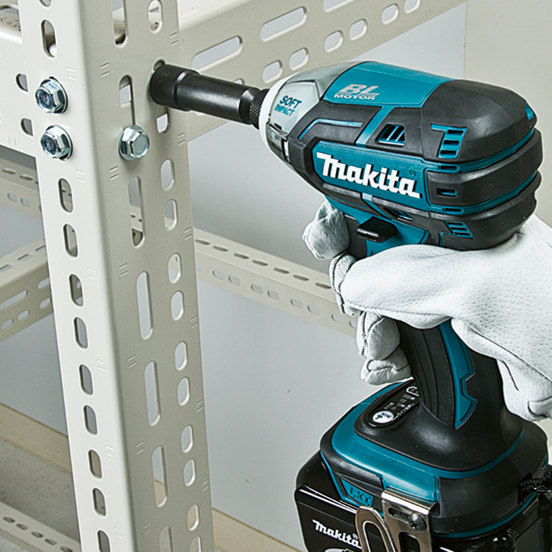 Makita DTS141Z, 18V LXT Brushless 1/4" Oil-Pulse Driver (Tool Only)