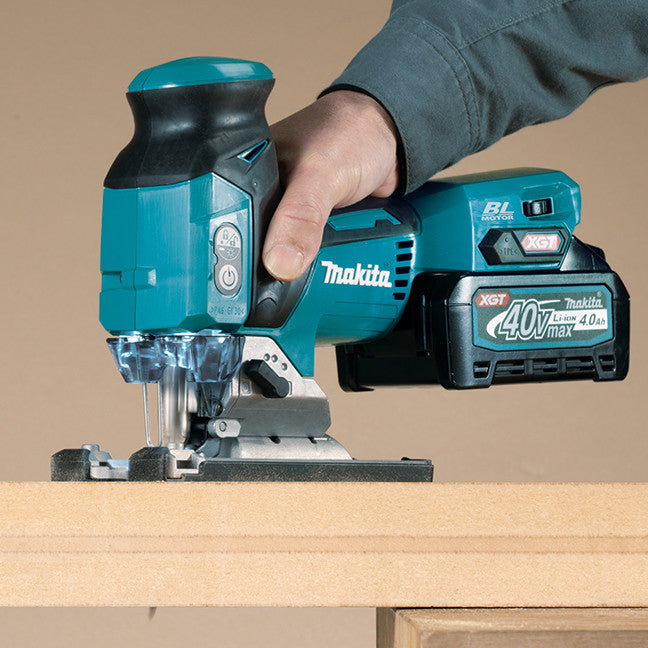 Makita JV001GZ - 40V Max XGT Brushless Jig Saw W/Barrel Handle Tool Only）