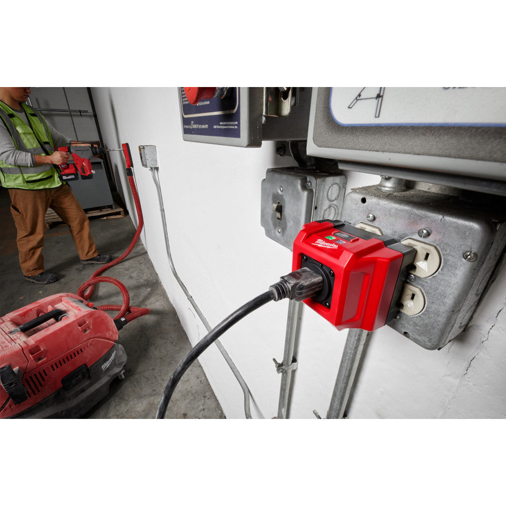 Milwaukee 0950-20, Wireless Dust Control Adapter and Remote Kit