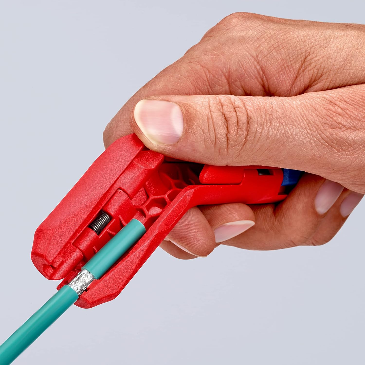Knipex 16 95 01 SB, ErgoStrip Universal Stripping Tool 135 mm Right Hand