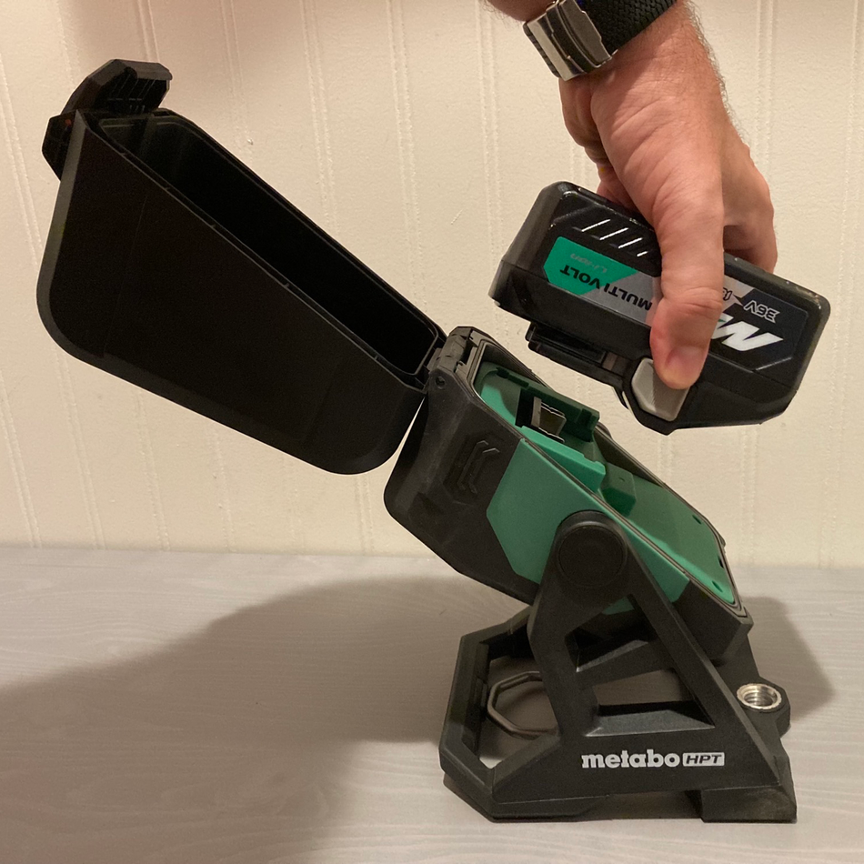 Metabo HPT UB18DBQ4M, 18V MultiVolt 2,000 Lumen LED Work Light (Tool Only)