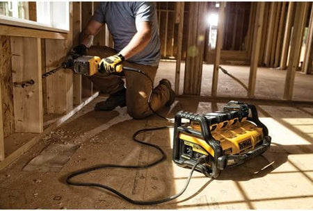 DEWALT DCB1800M3T1, 1800 Watt Portable Power Station & Parallel Battery Charger Kit (20V/60V FLEXVOLT)