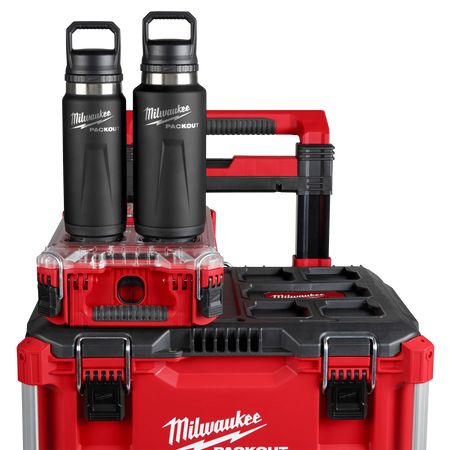 Milwaukee 48-22-8397B, PACKOUT™ 36oz Insulated Bottle with Chug Lid Black