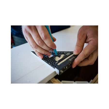 Stiletto STSQ4,  4-1/2" Trim Square