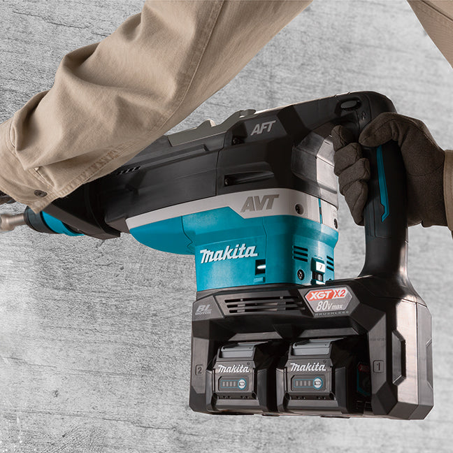 Makita HR006GZ, 80V(40Vx2)max XGT Brushless 2" Rotary Hammer SDS-MAX w/AWS (Tool Only)