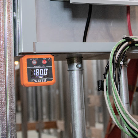 Klein Tools 935DAG, Digital Angle Gauge and Level