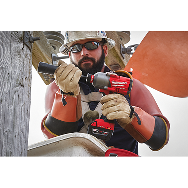 Milwaukee 2865-20,  M18 FUEL 7/16" Hex Utility High Torque Impact Wrench w/ ONE-KEY (Tool Only)