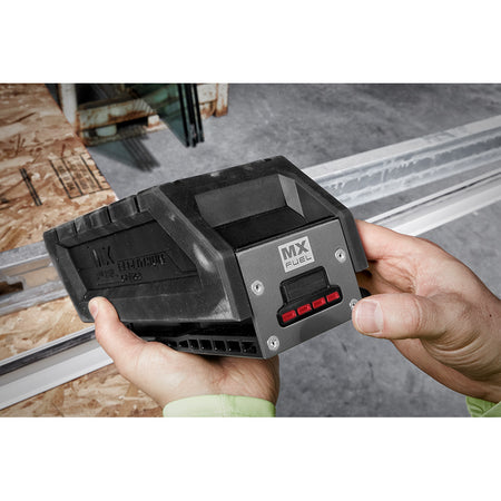 Milwaukee MXFCP203, MX FUEL REDLITHIUM CP203 Battery Pack